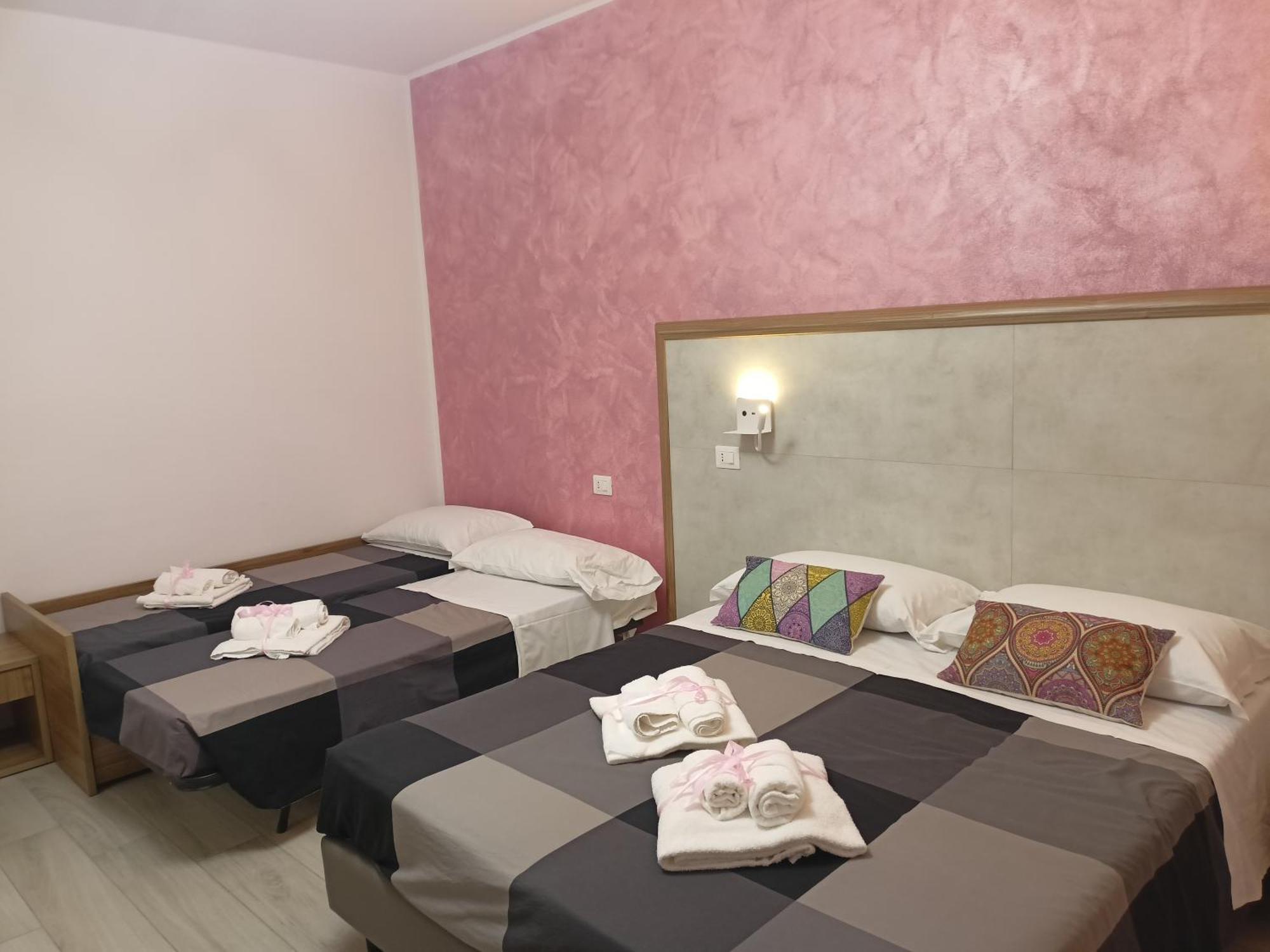 La Dea Rooms Ferrara Exterior foto